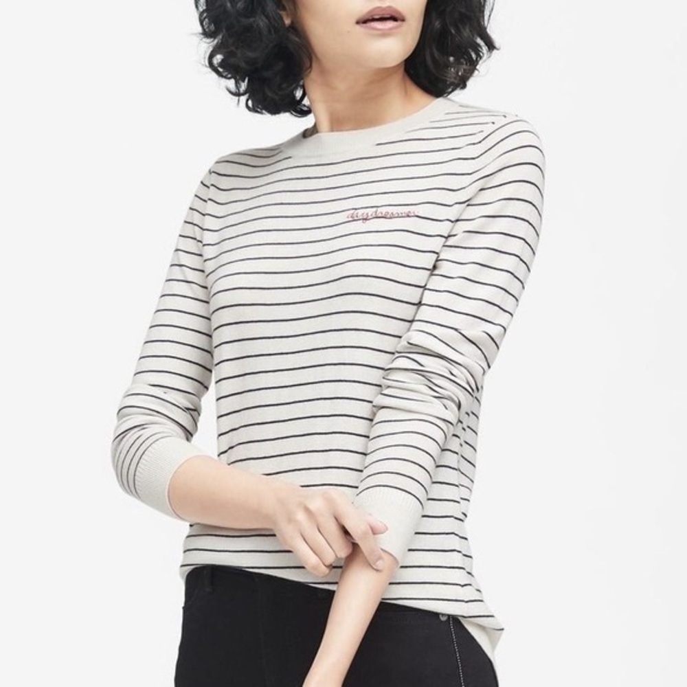 Banana Republic daydreamer cream and navy striped knit